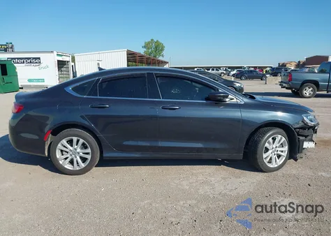 2017 Chrysler 200 Limited Platinum z USA, uszkodzony, nr VIN 1C3CCCAB2HN510004
